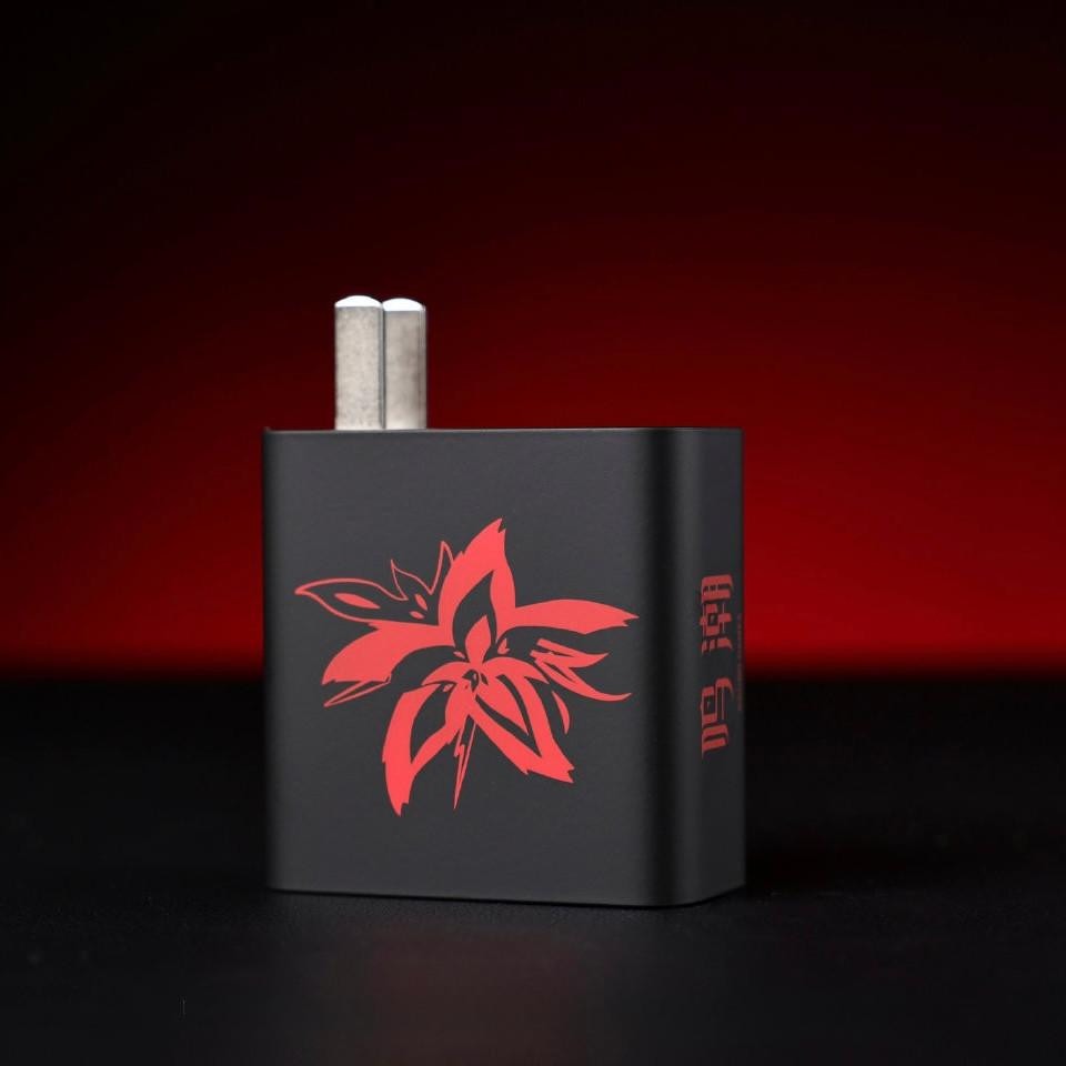 REDMAGIC 10S Pro × 鳴潮「ツバキ」限定版スマホン