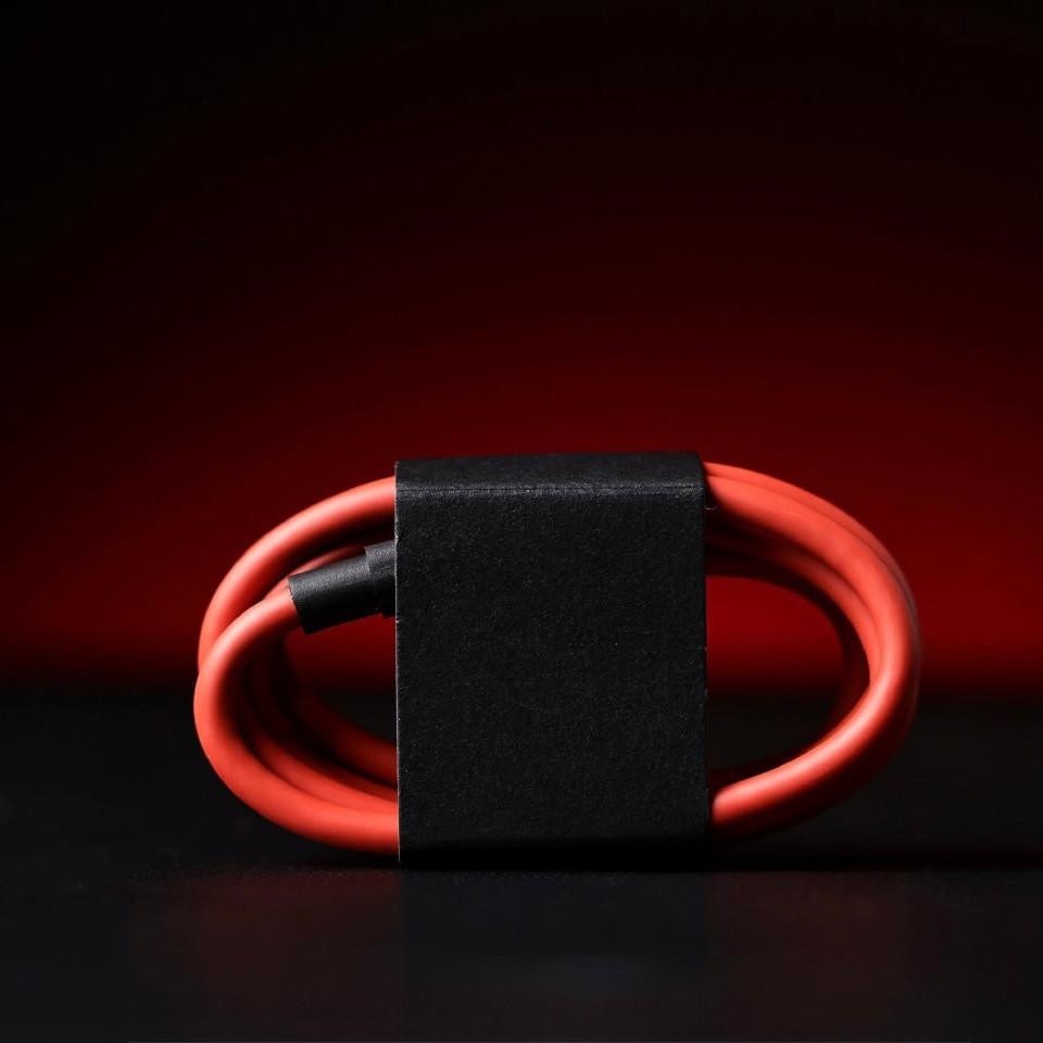 REDMAGIC 10S Pro × 鳴潮「ツバキ」限定版スマホン